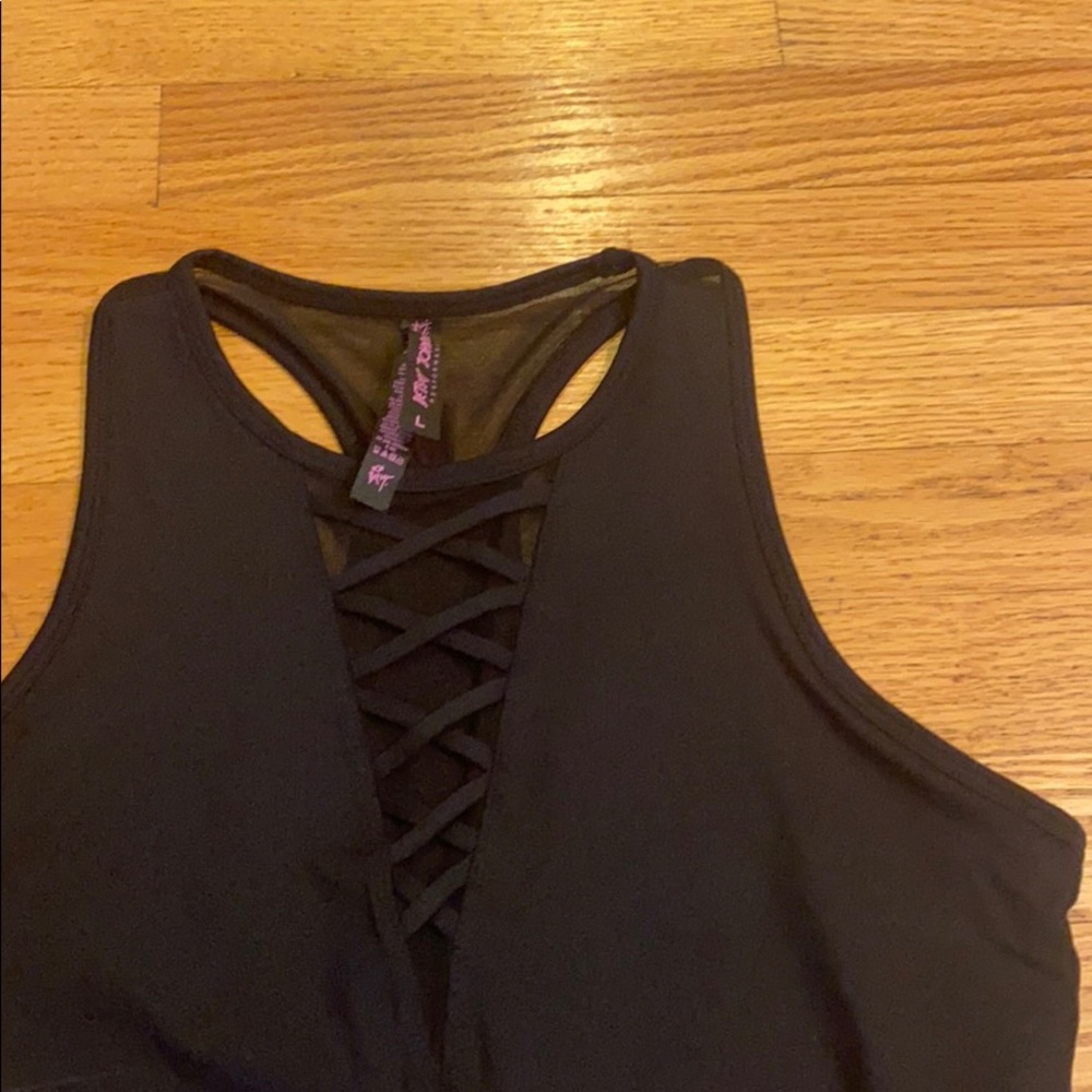 Sports bra - Picture 2 of 3